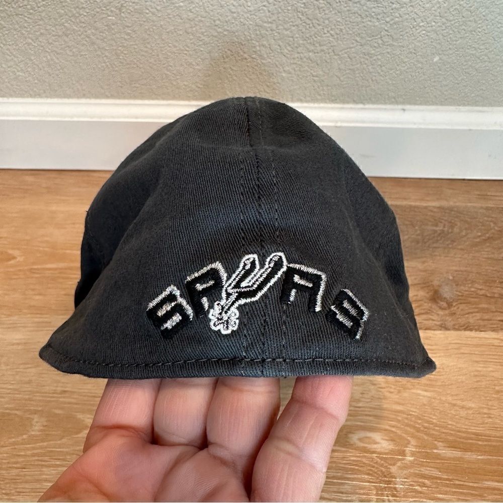 NWOT 47 Brand San Antonio Spurs Black Gray Fitted Hat - Picture 9 of 11